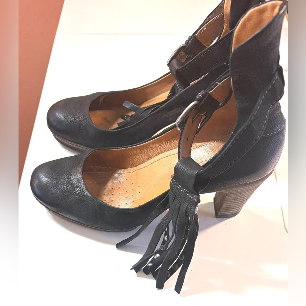 Aerostep Genuine Leather Women’s Shoes - Picture 9 of 13